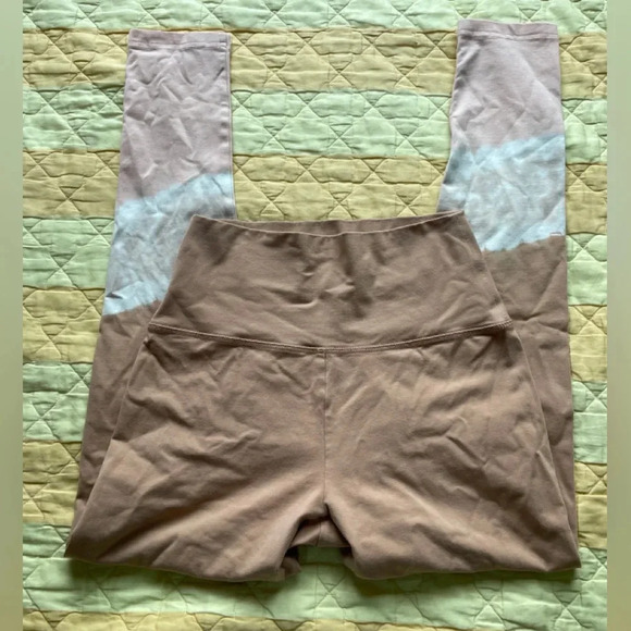 Aerie Offline OG High Waisted Tie Dye Leggings - Picture 5 of 9